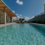 Niama Luxury Anabolu