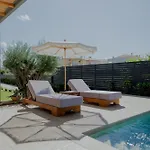 Niama Luxury *