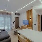 Niama Luxury